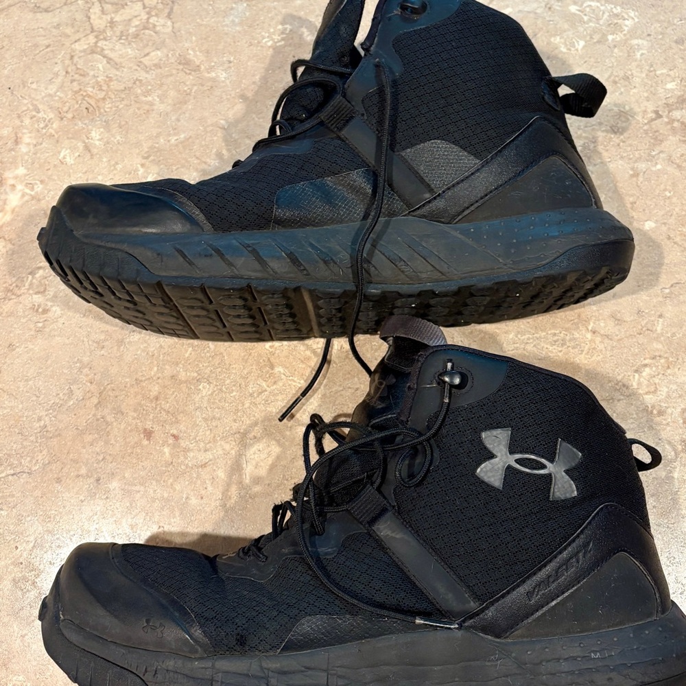 Under Armour Men's Black and Gray Tactical Work Boots - Picture 2 of 7